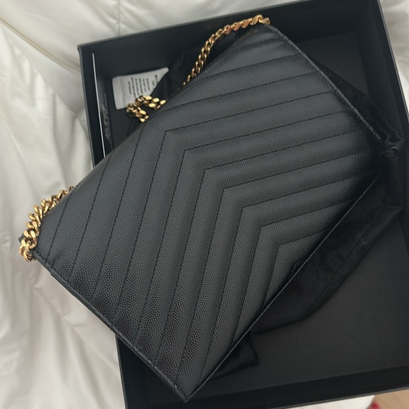 YSL monogram large wallet on chain - Picture 11 of 13